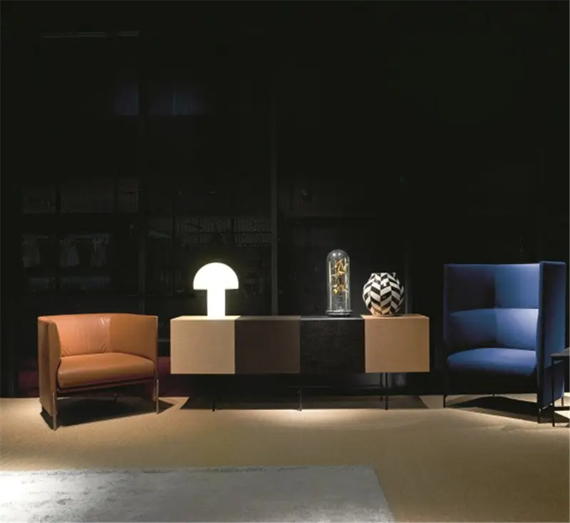 Arflex Algon - Poltrona con schienale basso