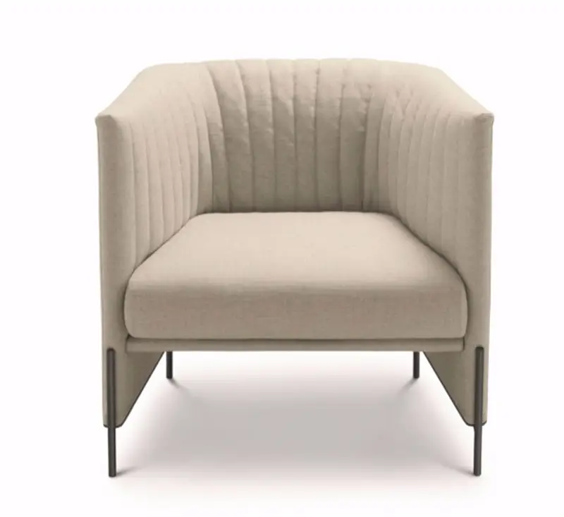 Arflex Algon - Poltrona trapuntata con schienale basso