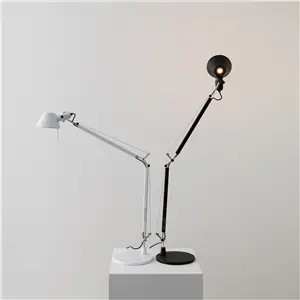 Artemide Tolomeo lampada da tavolo