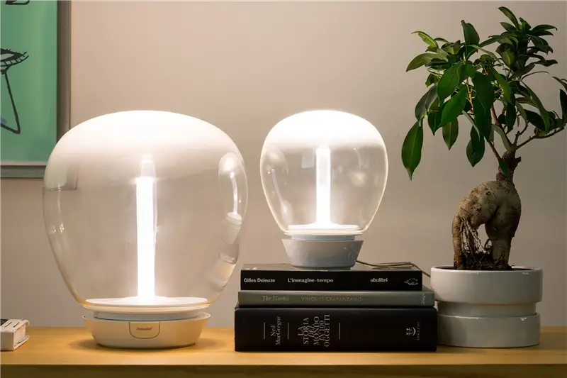 Artemide Empatia Lampada da tavolo