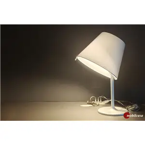 Artemide Melampo tavolo grigio