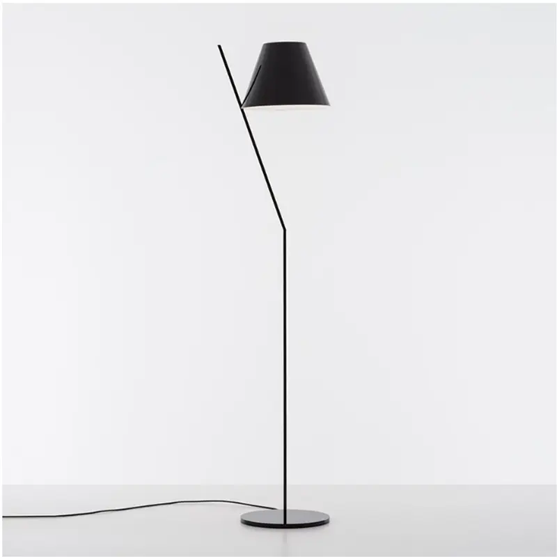 Artemide Petite lampada da terra - Nero