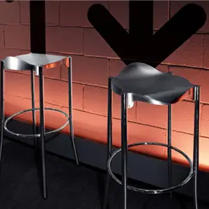 Barcelona Design Janet Sgabello