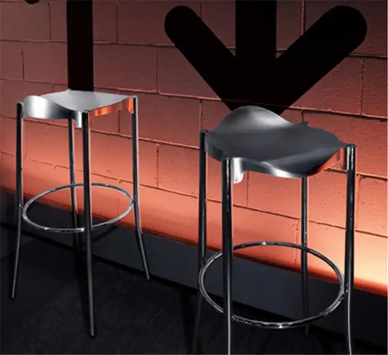 Barcelona Design Janet Sgabello