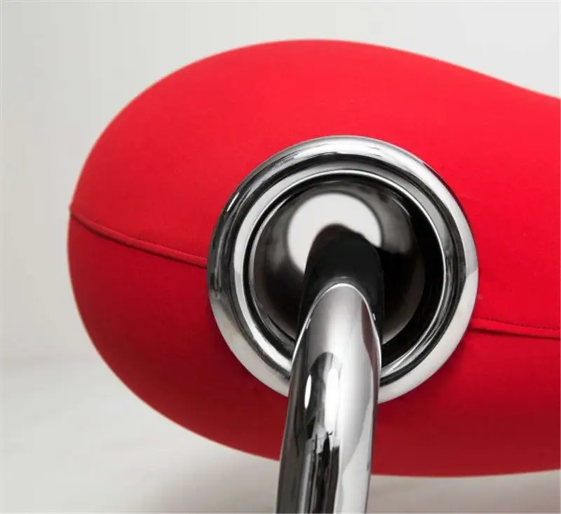 Cappellini Embryo Chair - Poltroncina a tre gambe