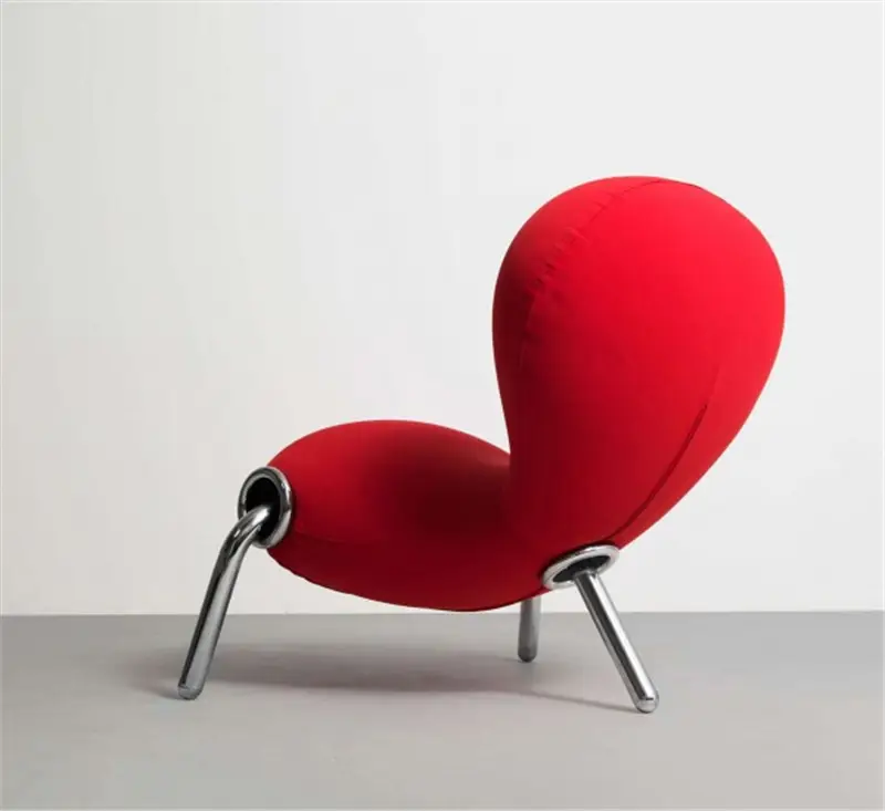 Cappellini Embryo Chair - Poltroncina a tre gambe