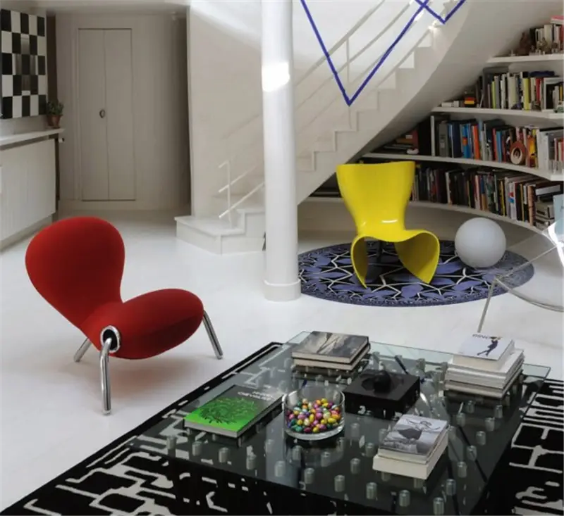 Cappellini Embryo Chair - Poltroncina a tre gambe