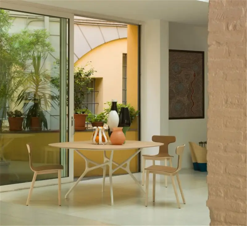 Cappellini Branch Tavolo