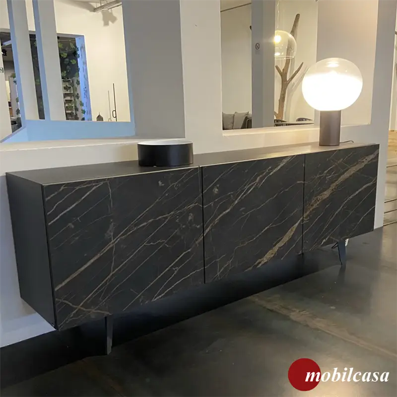 Cattelan Italia Metropol madia - struttura goffrato nero, base metallo goffrato nero, ante in ceramica marmi sahara noir