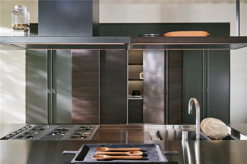 Dada Hi-Line 6 Frame door Cucina