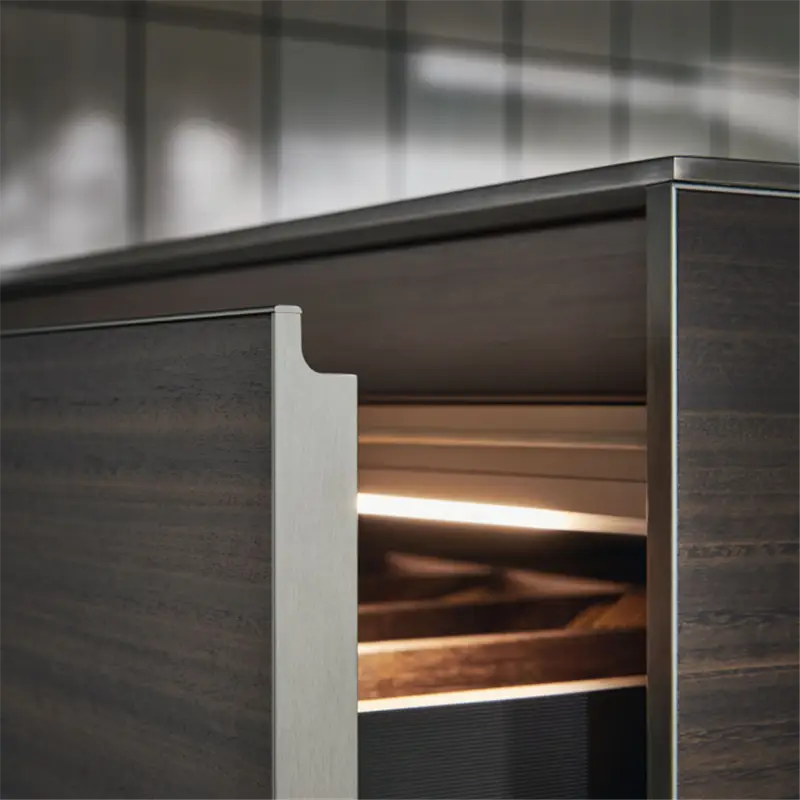 Dada Hi-Line 6 Frame door Cucina