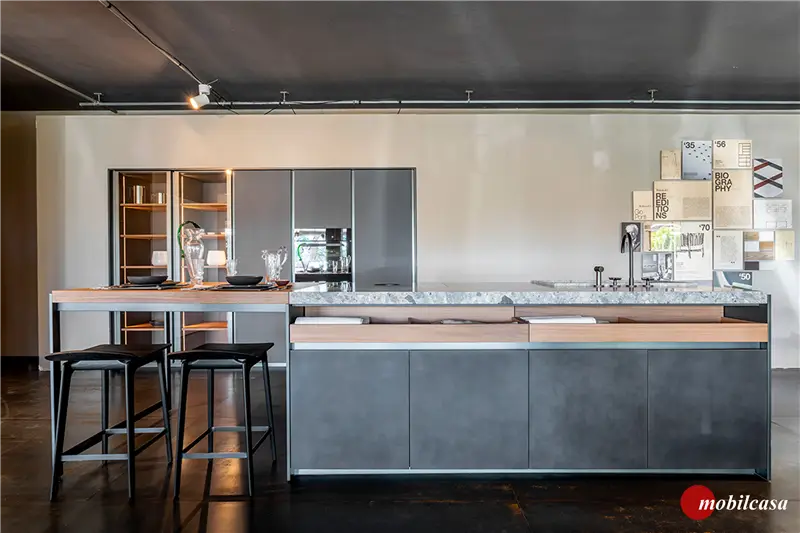 Dada VVD cucina con isola in acciaio ferrovia/Laccato opaco metallizzato Peltro