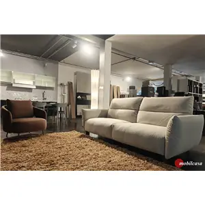 Ditre Blum divano tre posti cat. P cm. 240X90x78