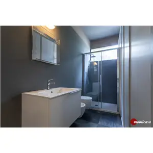 Edoné composizione Kyros con lavabo 75x48hx50p  con troppo pieno per lavabo Zefiro top pietra bianca incluso