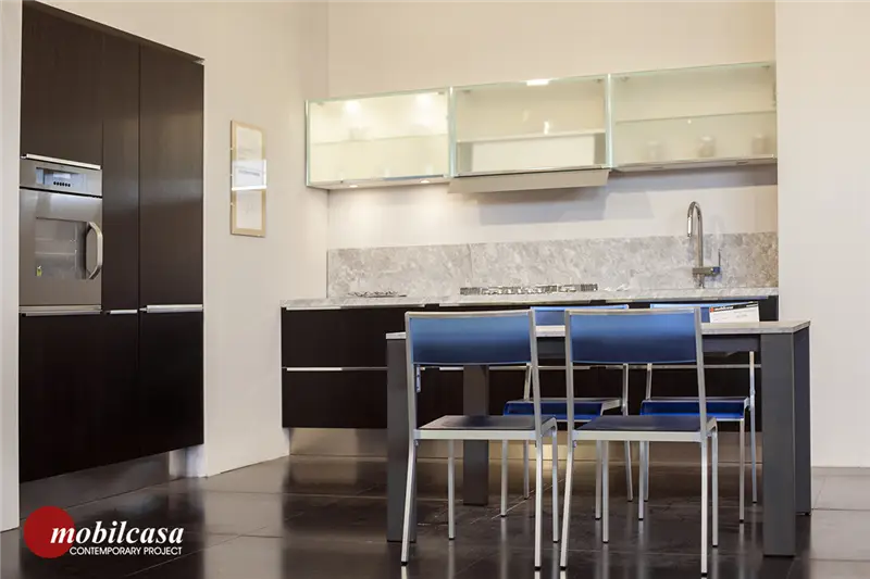 Effetì Luce composizione cucina