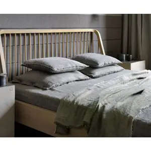 Ethnicraft Spindle Letto