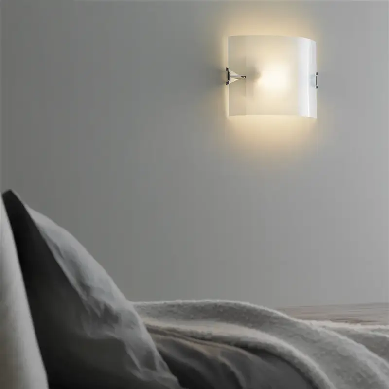 Fontanaarte Velo lampada da parete in vetro trasparente - 50x35x12 cm