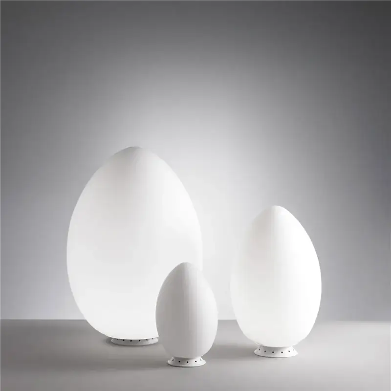 Fontanaarte Uovo grande lampada da tavolo