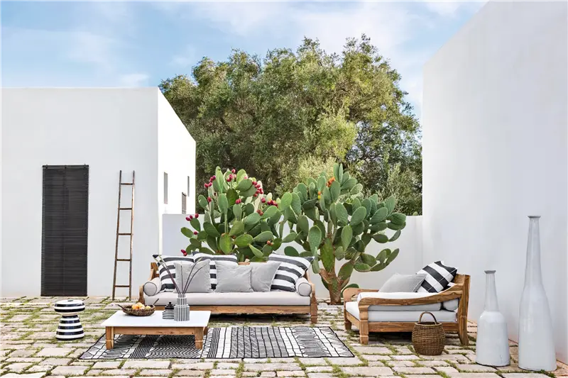 Gervasoni INOUT bottiglia in cemento