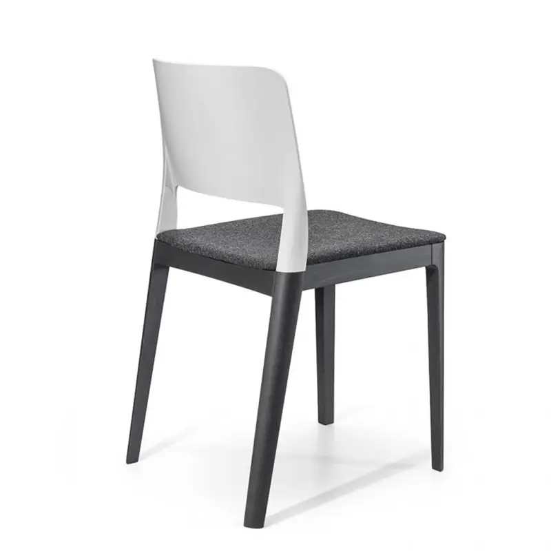 Infiniti Settesusette sedia