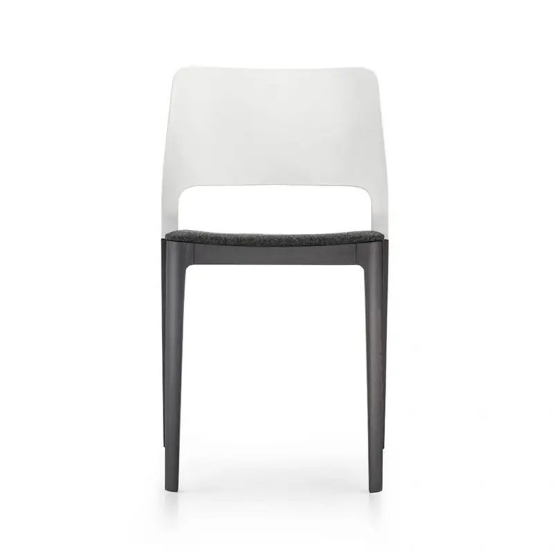 Infiniti Settesusette sedia