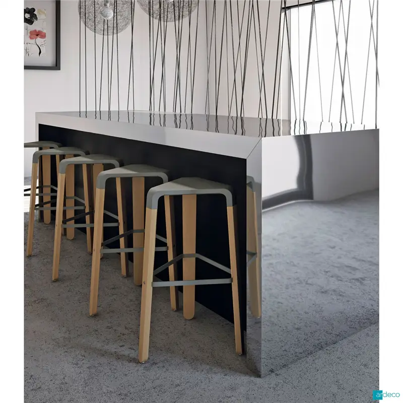 Infiniti Picapau Bar Sgabello