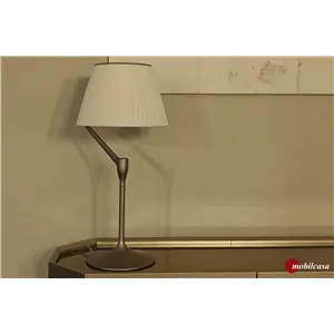 <span class="brand">Kartell</span> Angelo Stone lampada da tavolo champagne