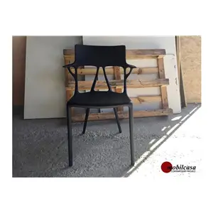 <span class="brand">Kartell</span> A.I. coppia di sedie colore nero