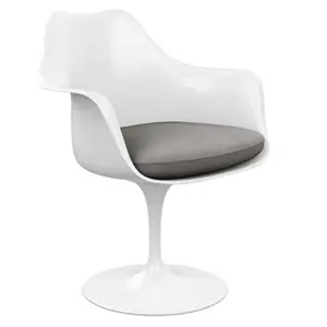 Knoll Tulip Poltroncina Girevole con cuscino