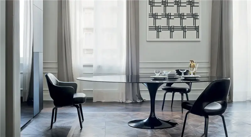 Knoll Saarinen Tavolo Ovale