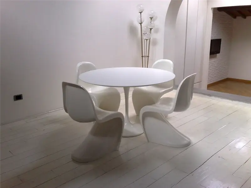 Knoll  Saarinen Tavolo Tondo Ø 120 - Top Laminato Bianco/Rilsan Bianco