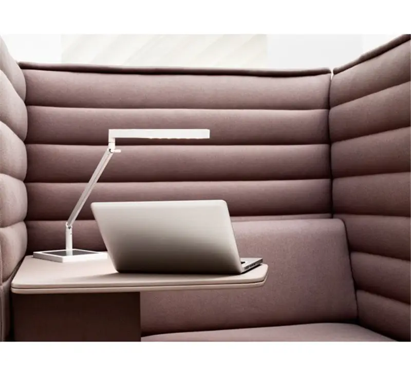 Luceplan Bap Led Lampada da Tavolo con Base