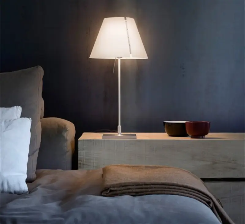 Luceplan Costanza D13 Lampada da Tavolo - Base Alluminio