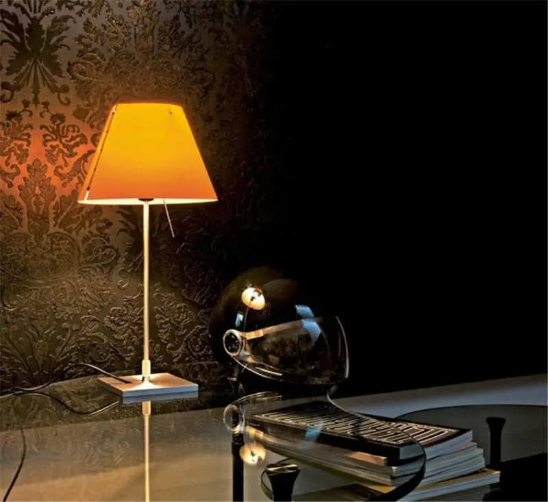 Luceplan Costanza D13 Lampada da Tavolo - Base Alluminio