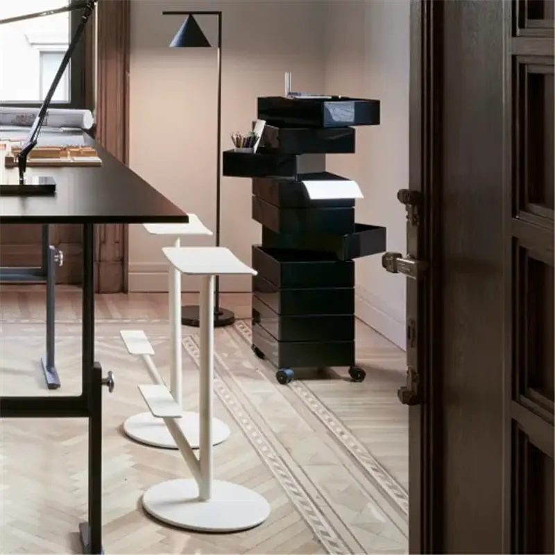 Magis 360° cassettiera su ruote