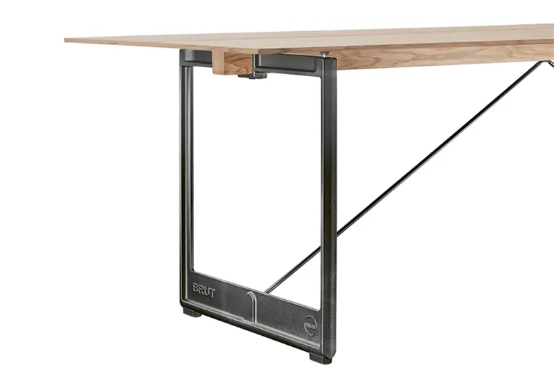 Magis Brut tavolo