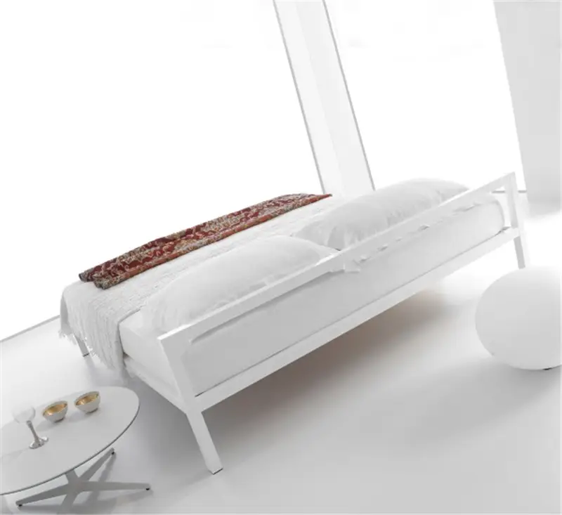 MDF Italia Aluminium Bed - Letto