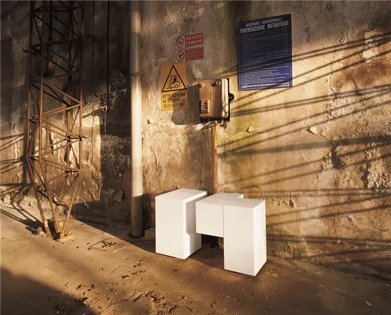 Minotti Italia Formosa Accuciata