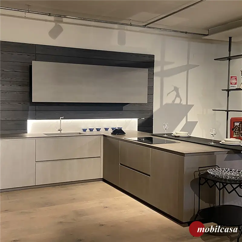 Modulnova Skill composizione cucina angolare con tavolo snack