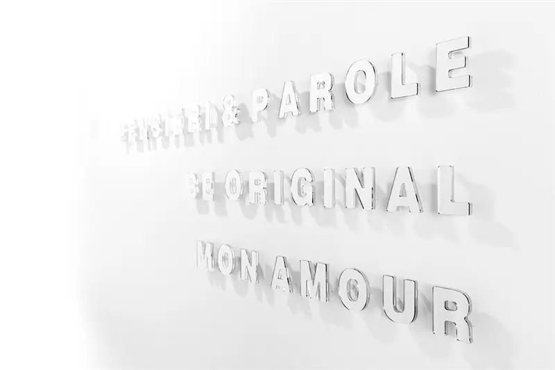 Mogg SMS Appendiabiti