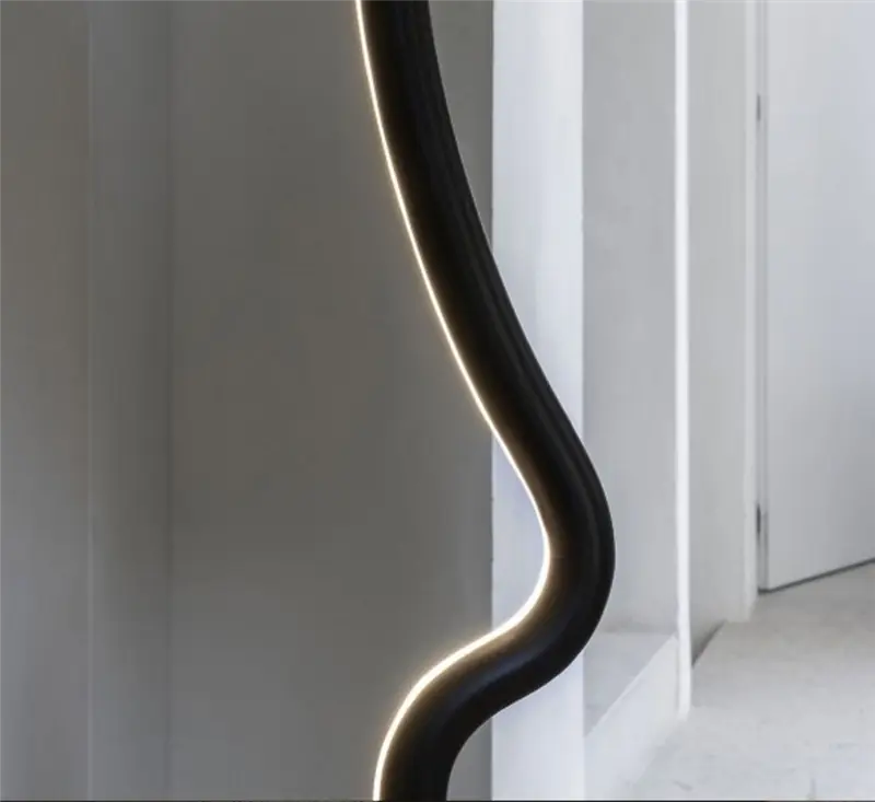 Mogg Vis a Vis Lampada da Terra