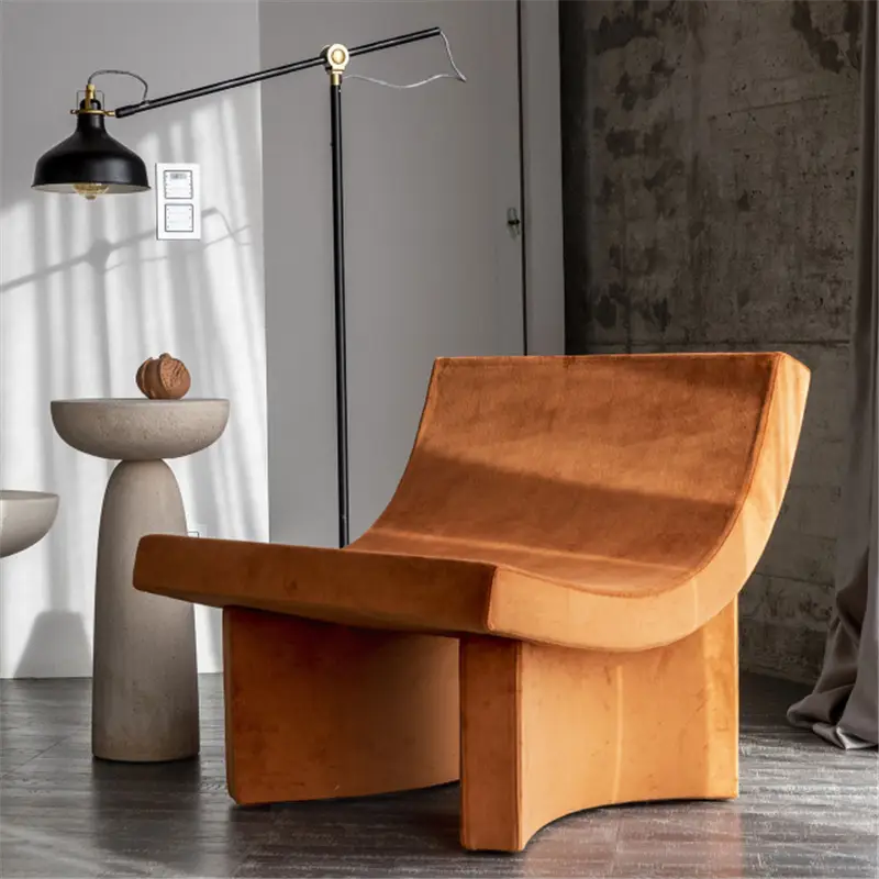 Mogg Talk Poltroncina