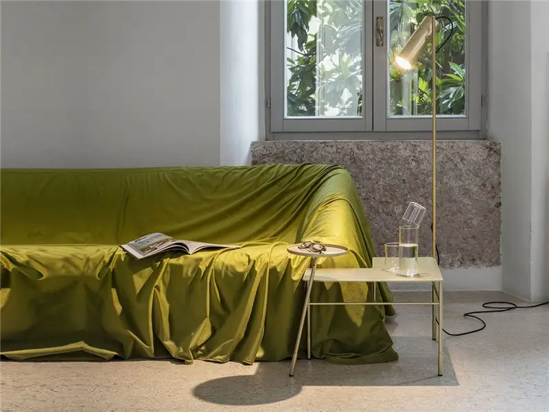 Mogg Dasé Tavolino Angolare con Lampada e Vassoio