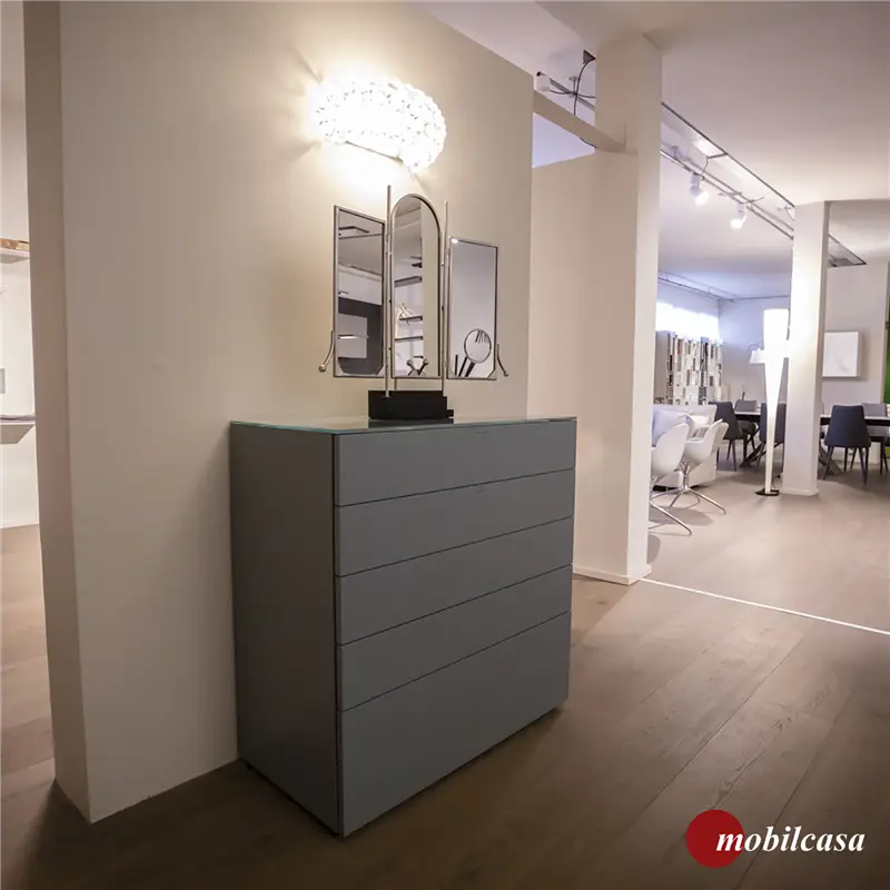 Molteni & C Cassettiera 909 - 5 cassetti laccata opaco carta zucchero con top vetro