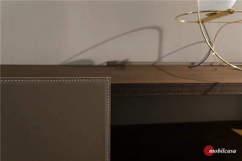 Molteni & C Hubert tavolino cm. 181X35hx36p struttura in eucalipto e frontali cuoio tortora