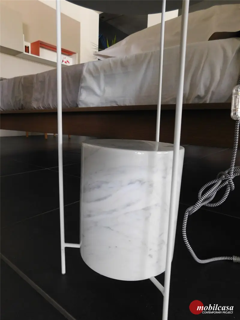 Molteni & C Panna cotta tavolino - laccato bianco opaco con marmo bianco Carrara