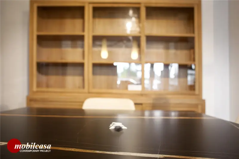 Molteni & C Diamond tavolo cm. 140x140 cm struttura moka con piano in marmo Sahara