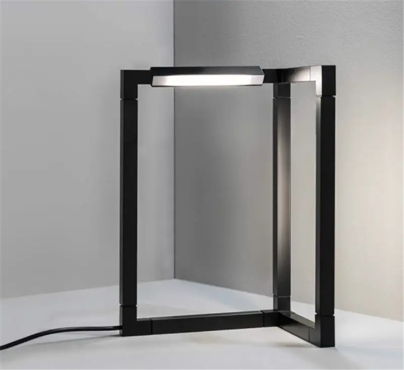 Nemo Spigolo Lampada da Tavolo