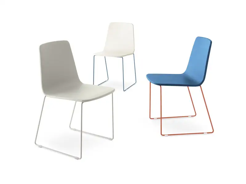 Nidi Tak sedia con basamento o su ruote