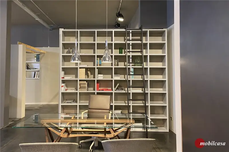 Novamobili Living libreria laccata grigio opaco con scala a parete - L. 273, P. 37, H. 259,5 cm